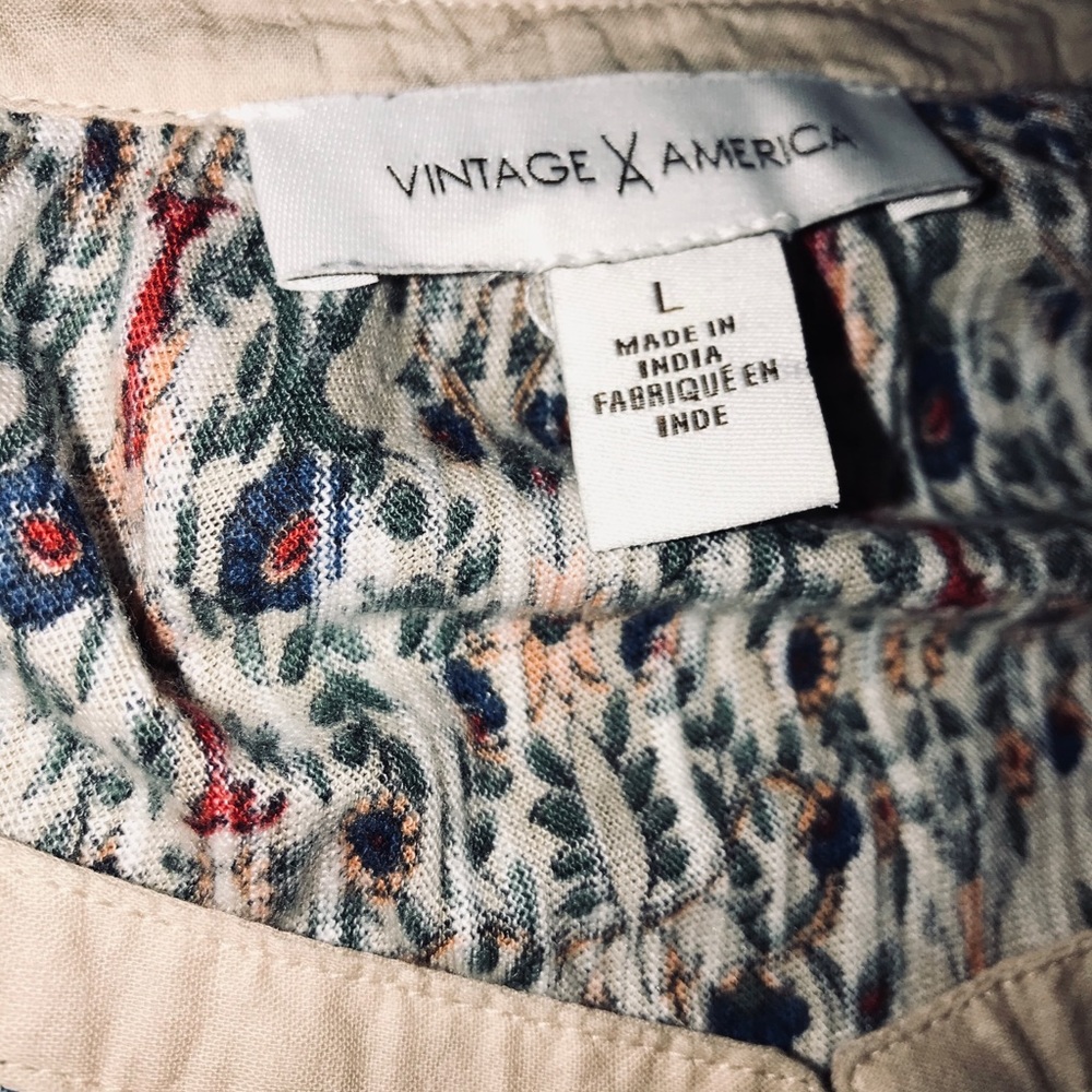 A Vintage America Floral Blouse - Picture 3 of 3
